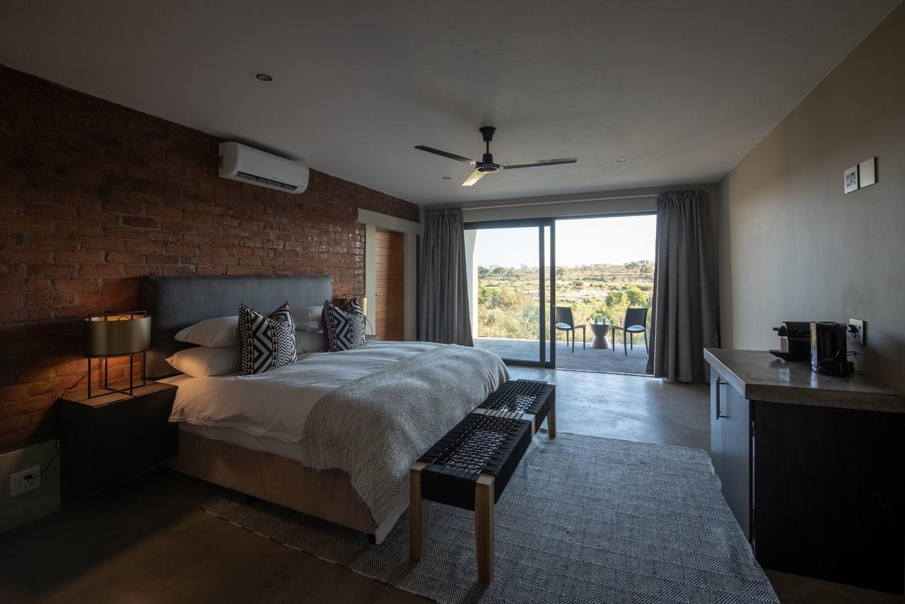 Tamboti River Lodge Hectorspruit エクステリア 写真
