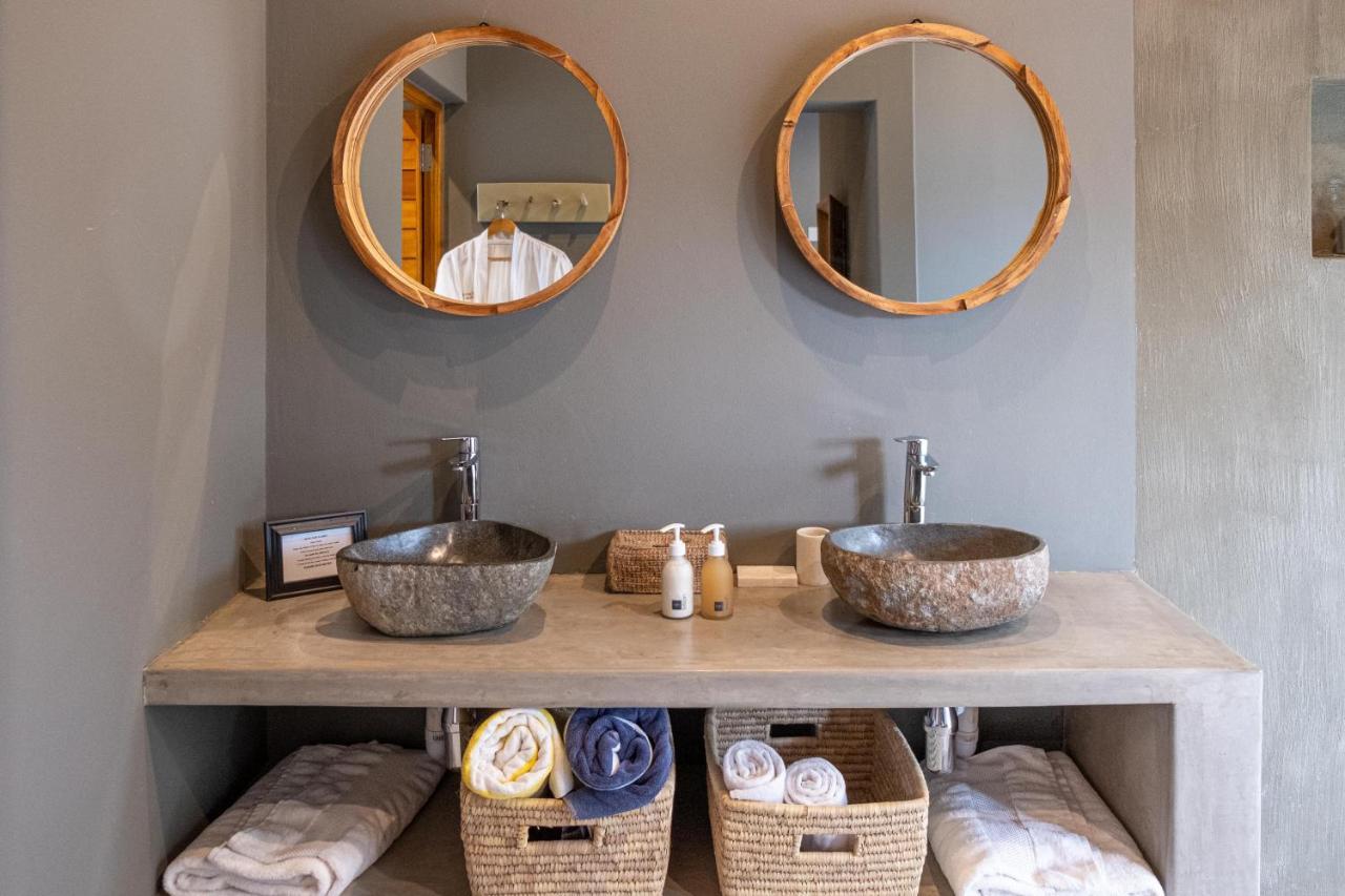 Tamboti River Lodge Hectorspruit エクステリア 写真